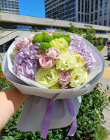 Магія квітів на ЖК Варшавському плюс. Flower Love — це більше, ніж магазин квітів.