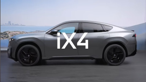 BMW iX4