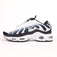 Nike Air Max Plus TN білі з чорним