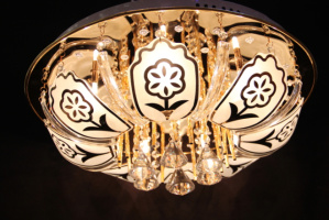 Галогенная  люстра с хрусталя SVLIGHT десятил амповая 0591/10 золото