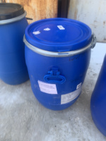 Бочки пластиковые 50 и 200 литров Продам