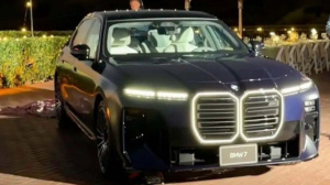 BMW повернула V8 до оновленої 7 Series