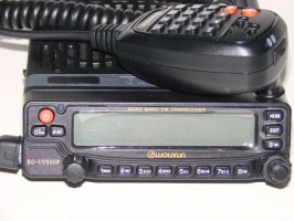 4-х диапазонный трансивер Wouxun KG-UV950P