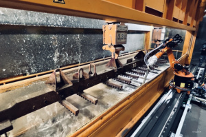 Роботизоване гаряче цинкування +40% продуктивності