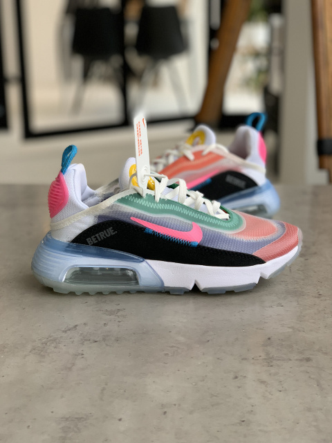 Кроссовки Nike Air Max 2090 Найк Аир Макс 2090 (36,37,38,39,40), цена  1600.00 грн., фото, заказать в Днепропетровской области - UA Market  (ID#11196993).