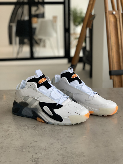 Кроссовки Adidas Streetball Tricolor Адидас Стритбол Трёхцветные (41,42,43,44,45),  цена 1650.00 грн., фото, заказать в Днепропетровской области - UA Market  (ID#11197029).