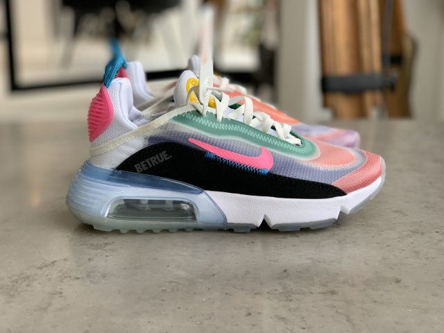 Кроссовки Nike Air Max 2090 Найк Аир Макс 2090 (36,37,38,39,40), цена  1600.00 грн., фото, заказать в Днепропетровской области - UA Market  (ID#11196993).
